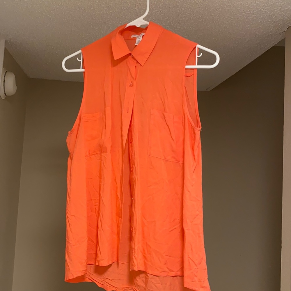 Coral sleeveless top